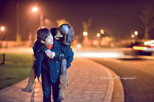 带飞字的好听网名(最火40组) 带飞字的好听网名(最火40组)